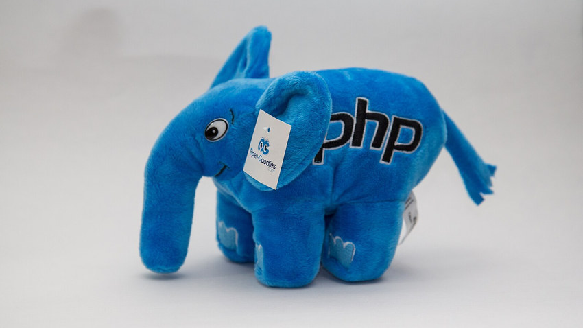 El elePHPant, mascota de PHP, en su versión de peluche